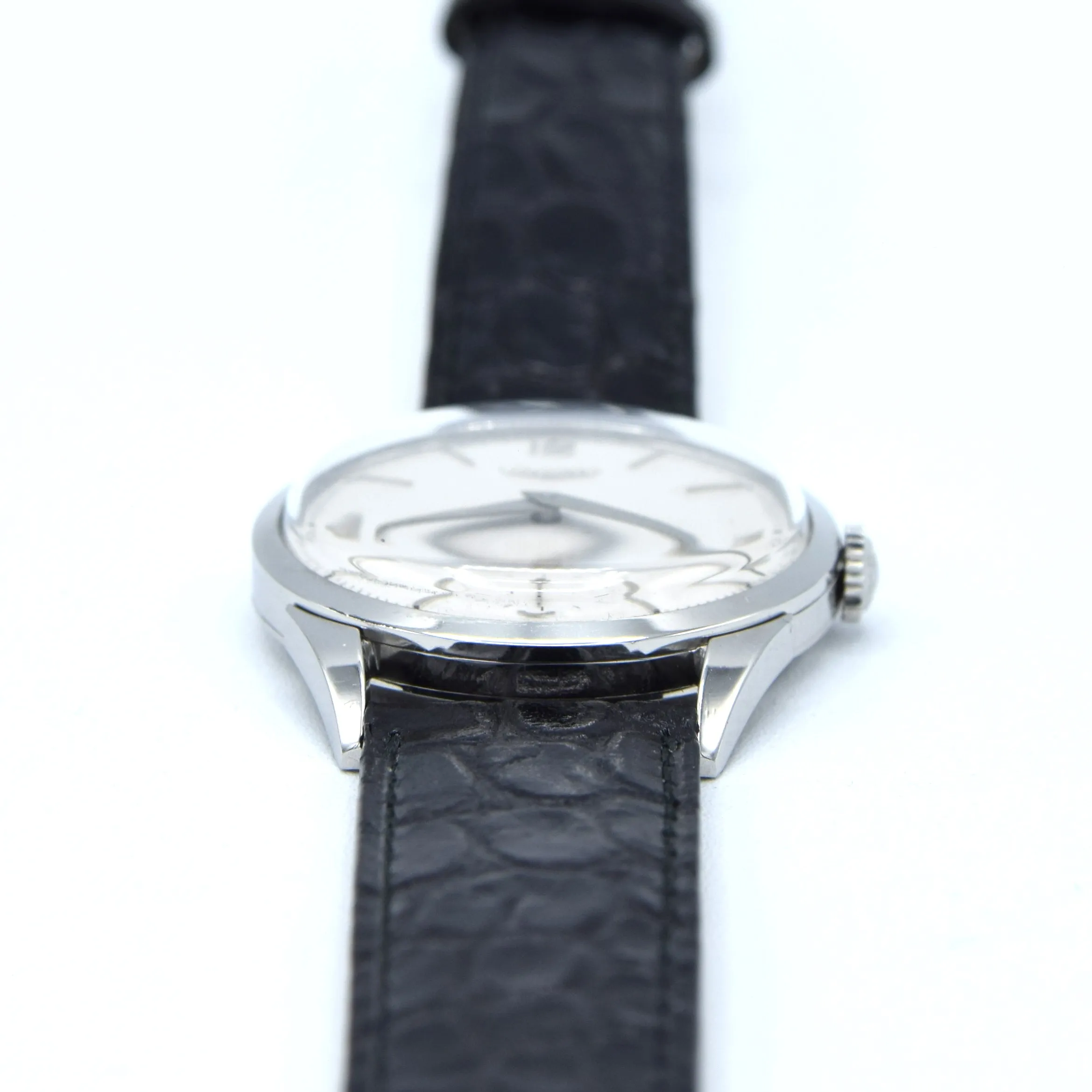 1956 Longines classic Manual Wind Wristwatch Model 6666 fully restored with renown Cal 12.68z