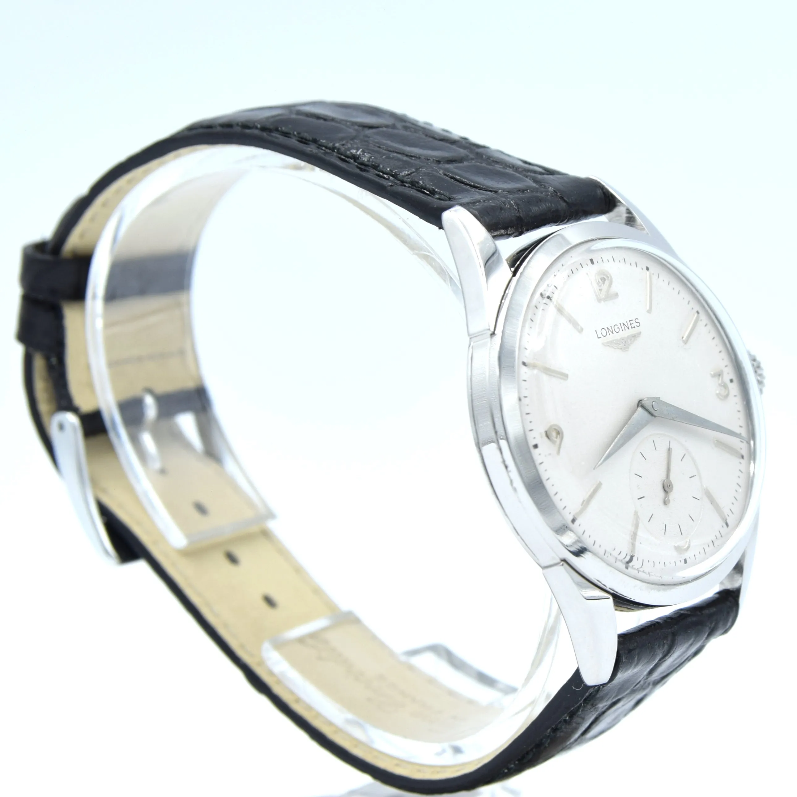 1956 Longines classic Manual Wind Wristwatch Model 6666 fully restored with renown Cal 12.68z