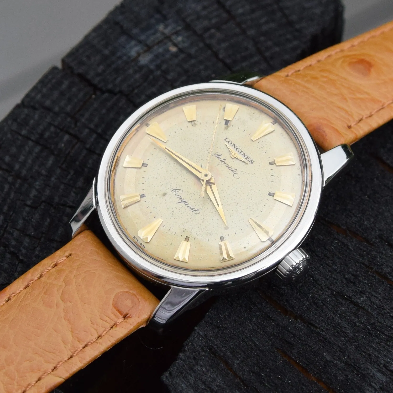 1957 Stunning Longines Conquest with Two Tone Dial Model 9000 in Stainless Steel