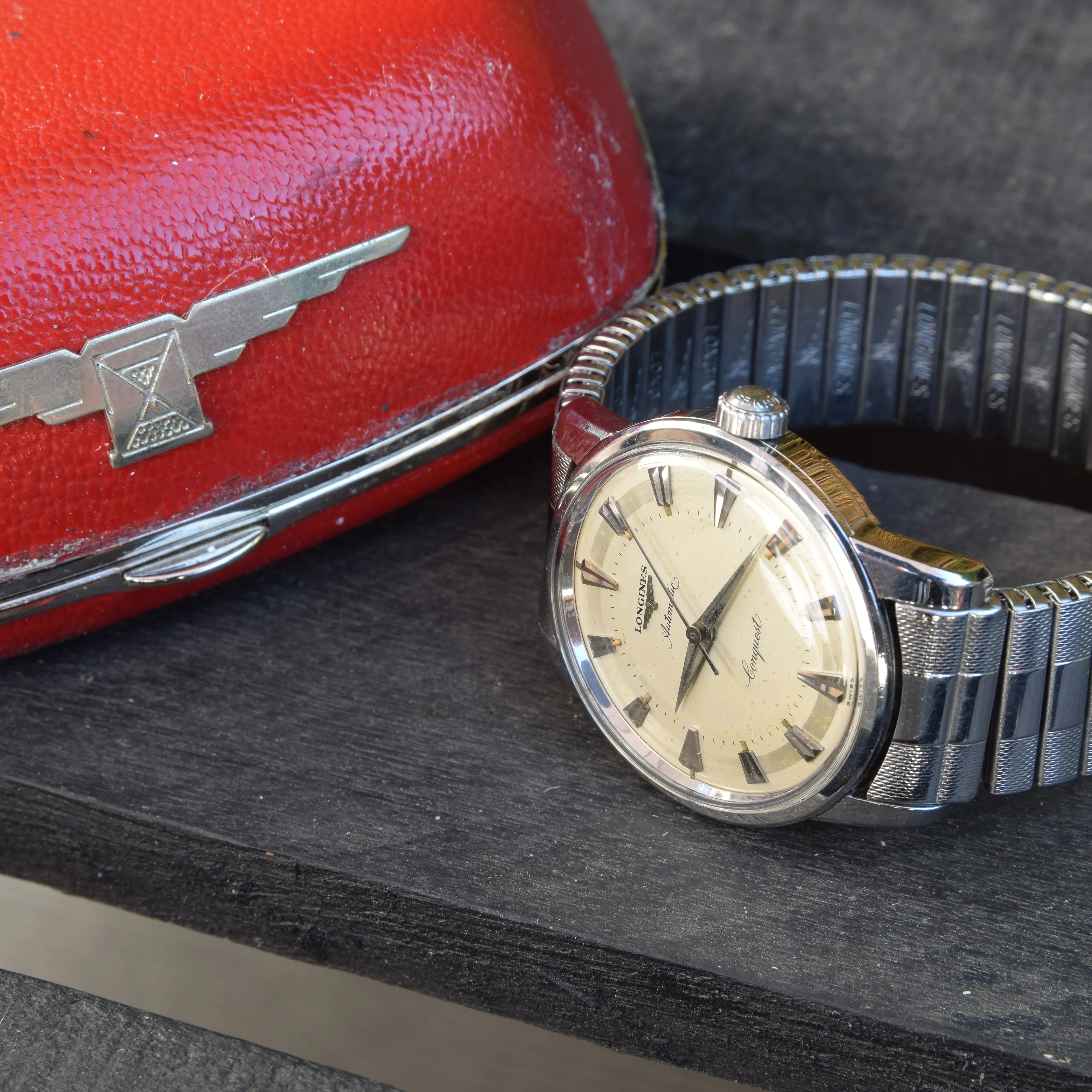 1959 Longines Conquest Model 9000 Full Set in Stainless Steel on Bracelet with Box and Papers & Tags