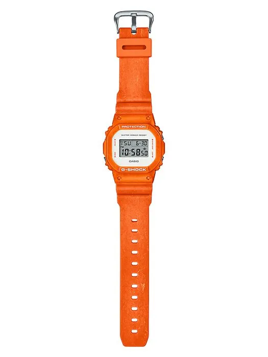 CASIO G-Shock Resin Band 200-meter water resistance #DW-5600WS-4DR