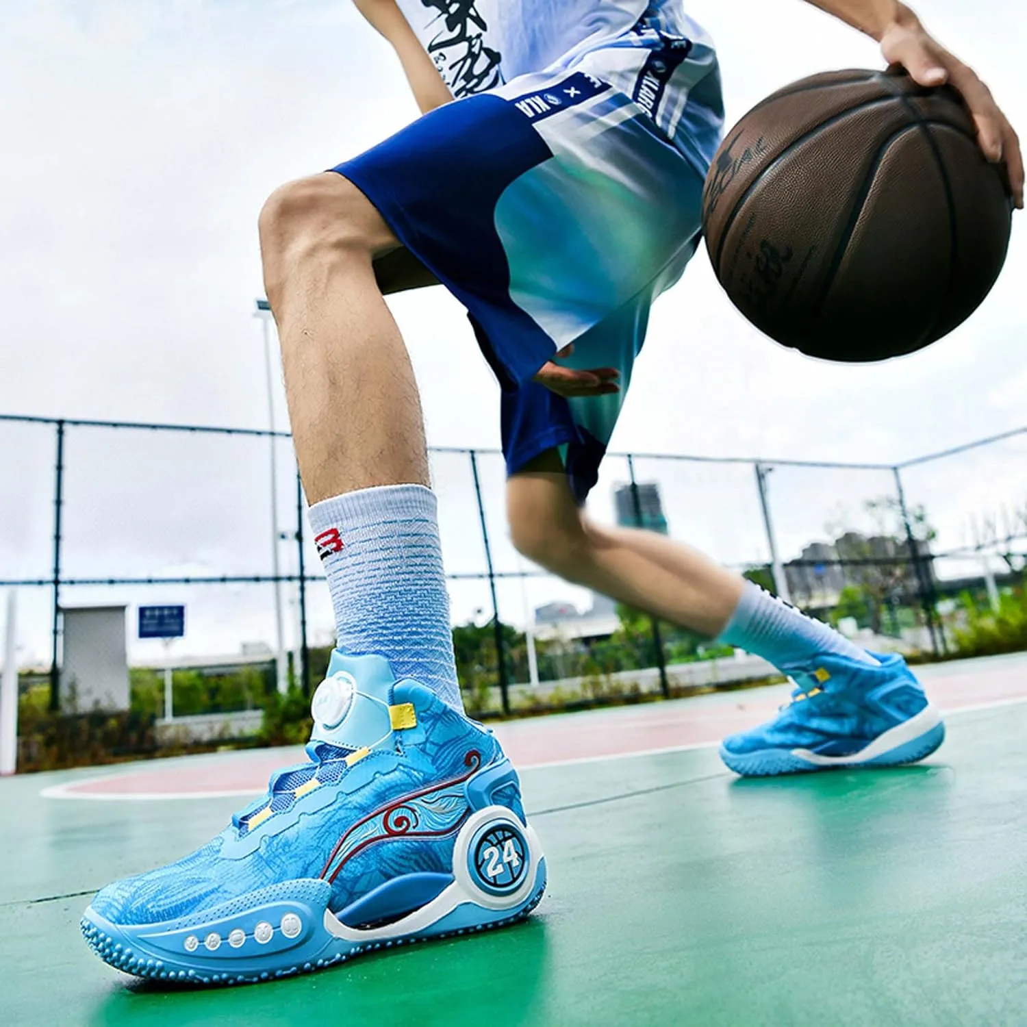 Couple Models Street Fashion Personality Trend Sports Shoes Youth Breathable Cushioning Laceless Basketball Shoes