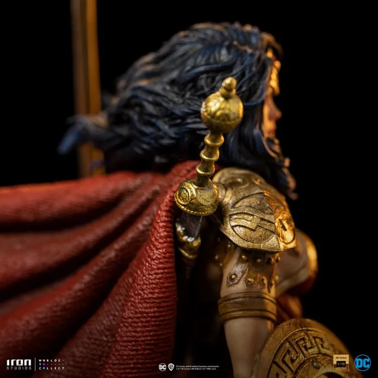 DC Comics Wonder Woman Unleashed 1/10 Deluxe Art Scale Limited Edition Statue BY IRON STUDIOS - BRAND DC COMICS
