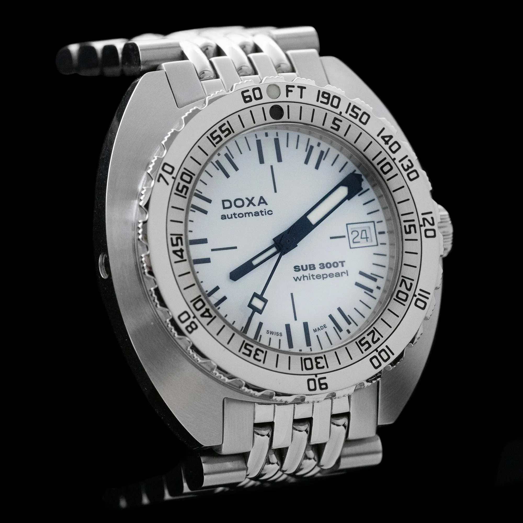 Doxa - 2022 Sub 300T Whitepearl