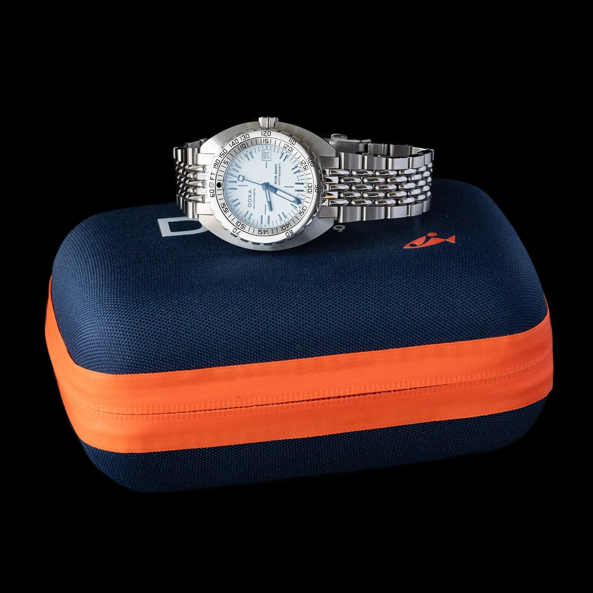 Doxa - 2022 Sub 300T Whitepearl