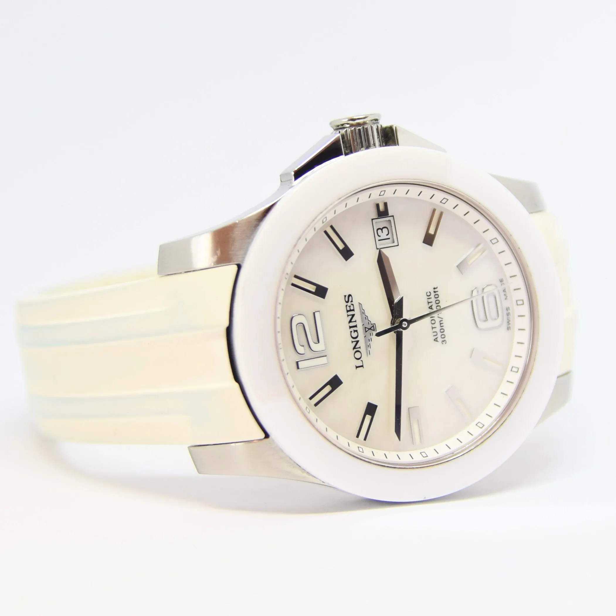 Longines Conquest Automatic Watch Model L36554862 in 39mm with MOP Dial - Stainless Steel & Ceramic Case with Box