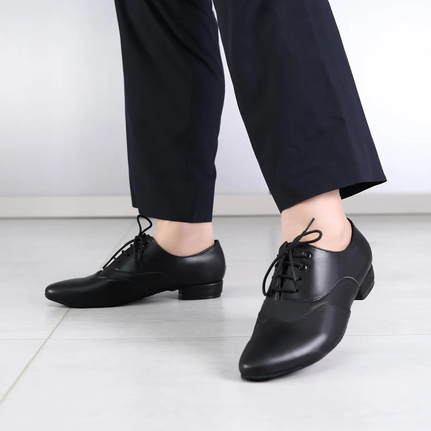 Men's Ballroom Dance Shoes Lace-up Low Heel Latin Salsa Tango Modern Character Practice