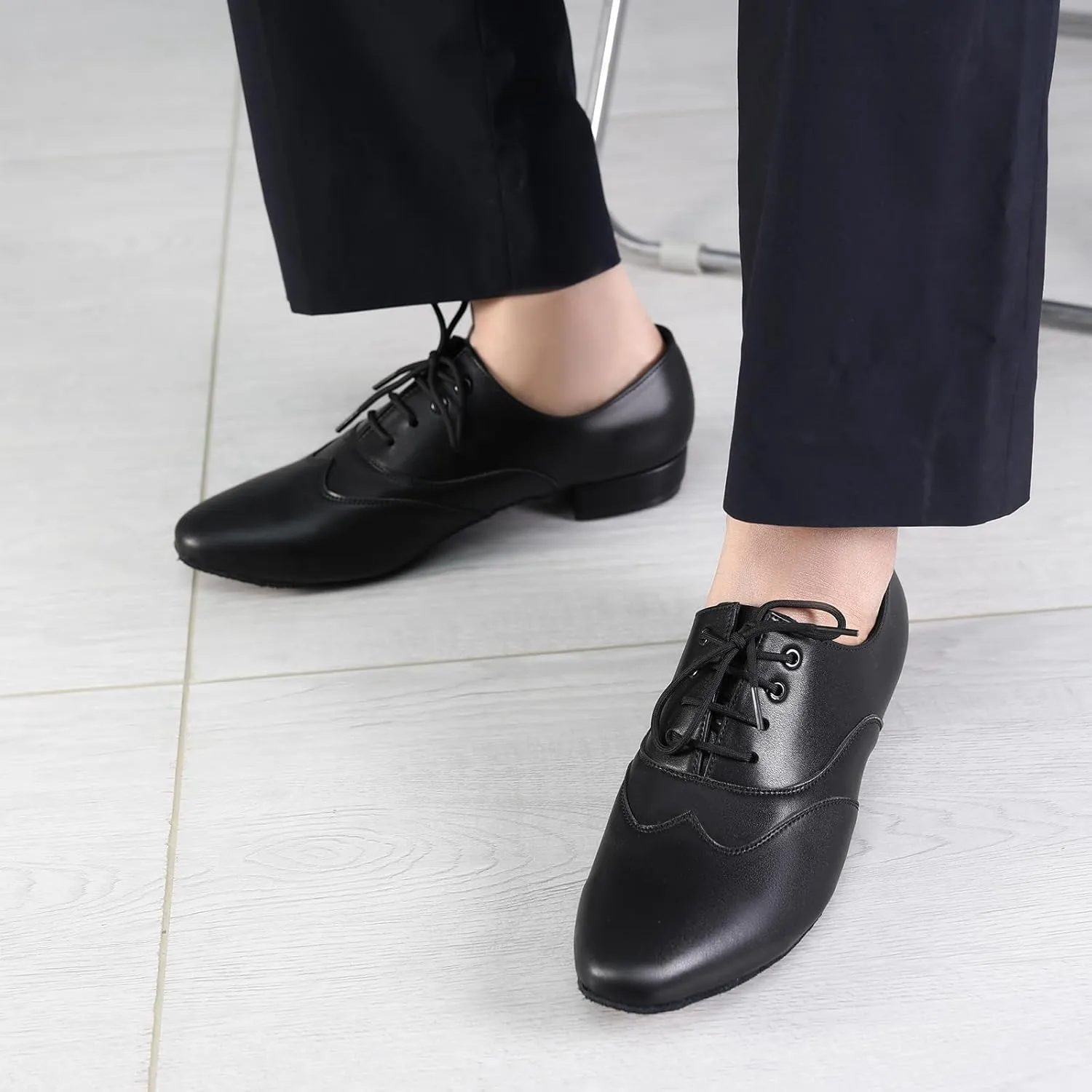 Men's Ballroom Dance Shoes Lace-up Low Heel Latin Salsa Tango Modern Character Practice