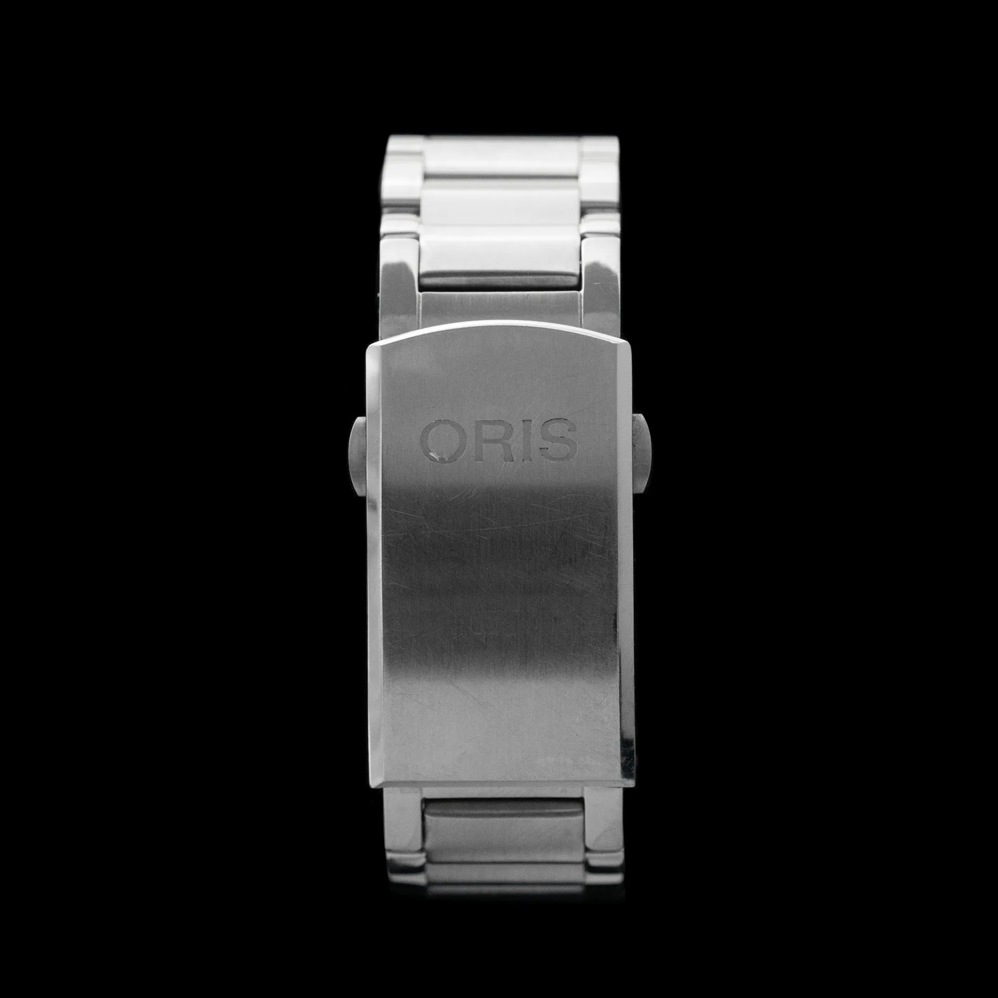 Oris - 2022 Aquis Date Green 43.5mm