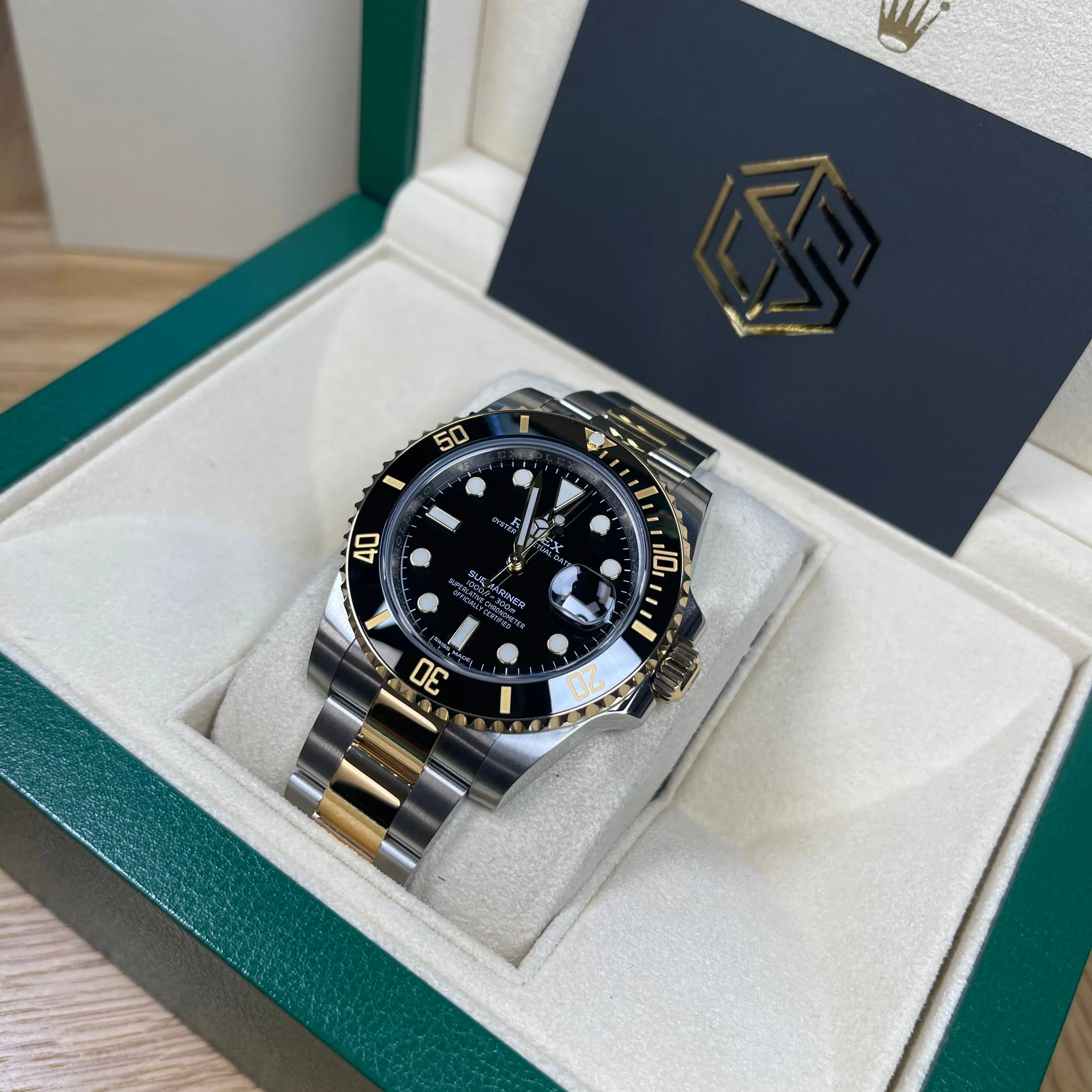 Rolex Submariner Date 116613LN Bi-Metal Excellent Condition 2017 Full Set Watch
