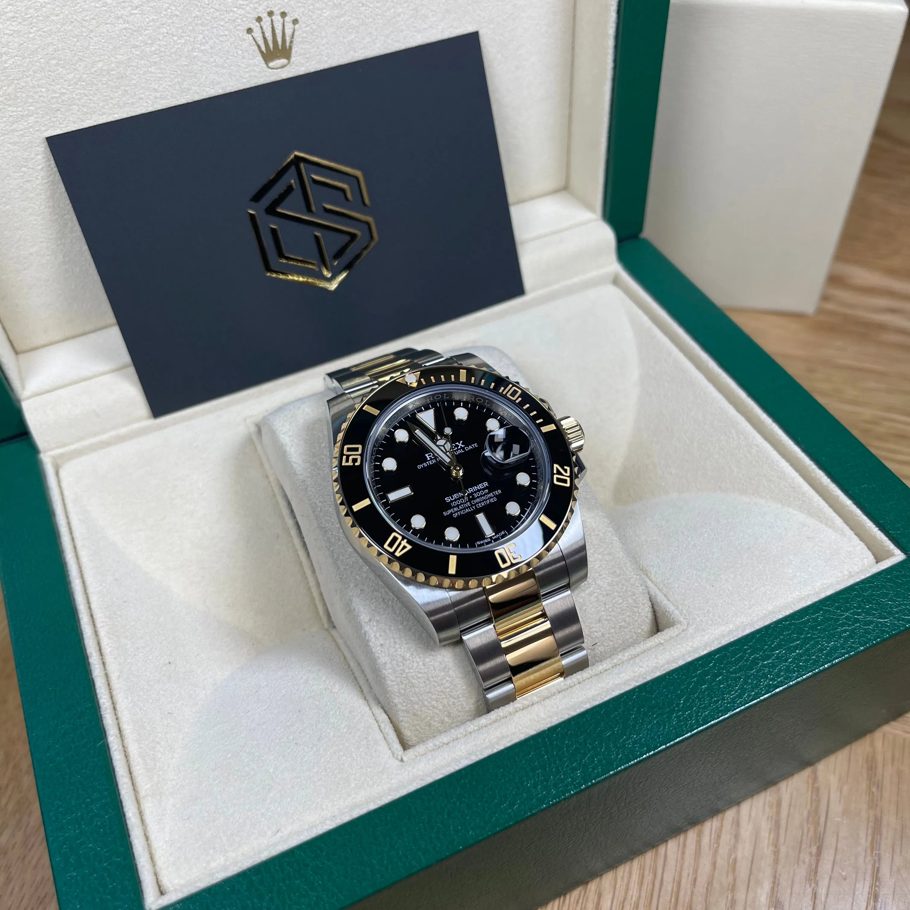 Rolex Submariner Date 116613LN Bi-Metal Excellent Condition 2017 Full Set Watch