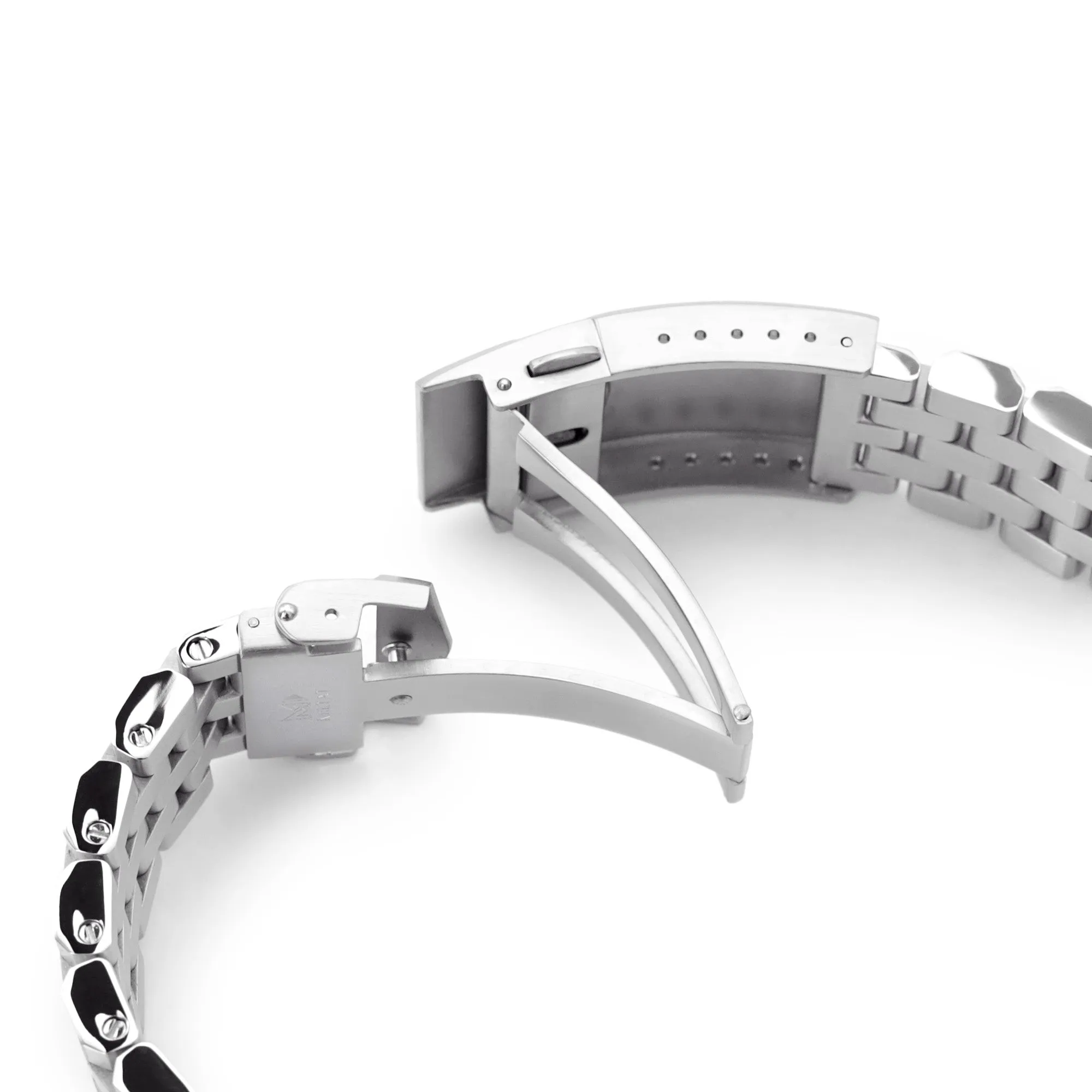 Super Engineer II for Seiko MM300 Prospex Marinemaster V-Clasp, Brushed